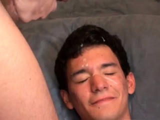 Young Gay Cumshot Fist XXX Latin Teen Twink Sucks Cock