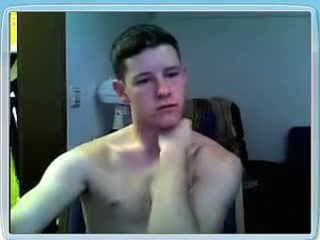 Twink Jerks On Cam