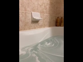 Asian Femboy Pisses In The Bath