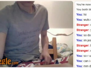 Hot Twink Jerks On Cam